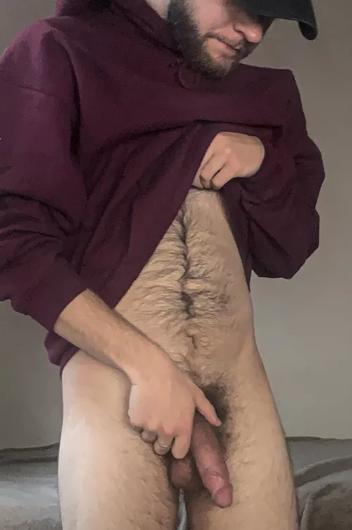 beard: ☑️ boner: not yet