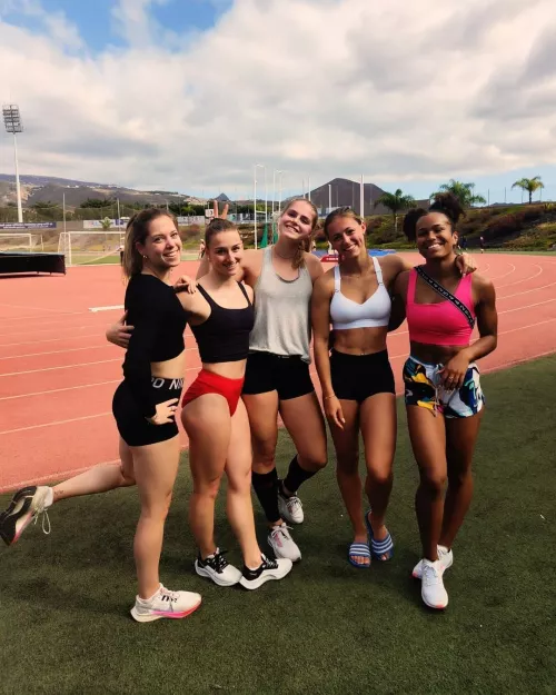 Beautiful Belgian girls - who's your favorite?