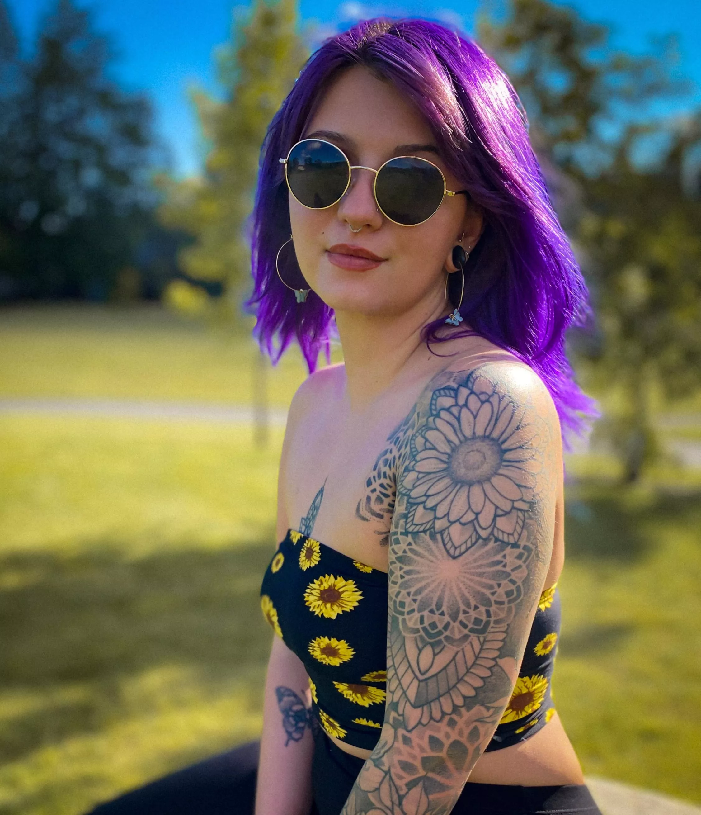 Beautiful day for a park date ✨ Beautiful day for a park date ✨