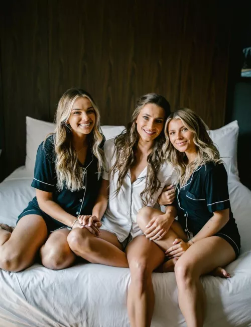 Beautiful sisters Beautiful sisters