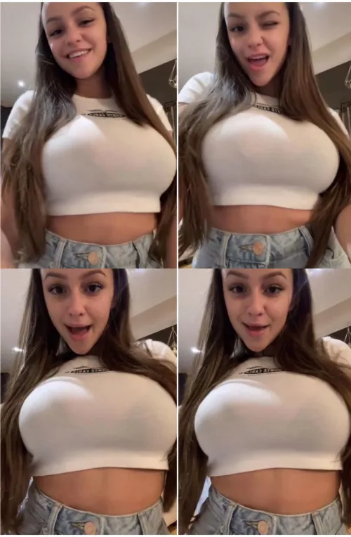 Beautiful 🤤 Beautiful 🤤