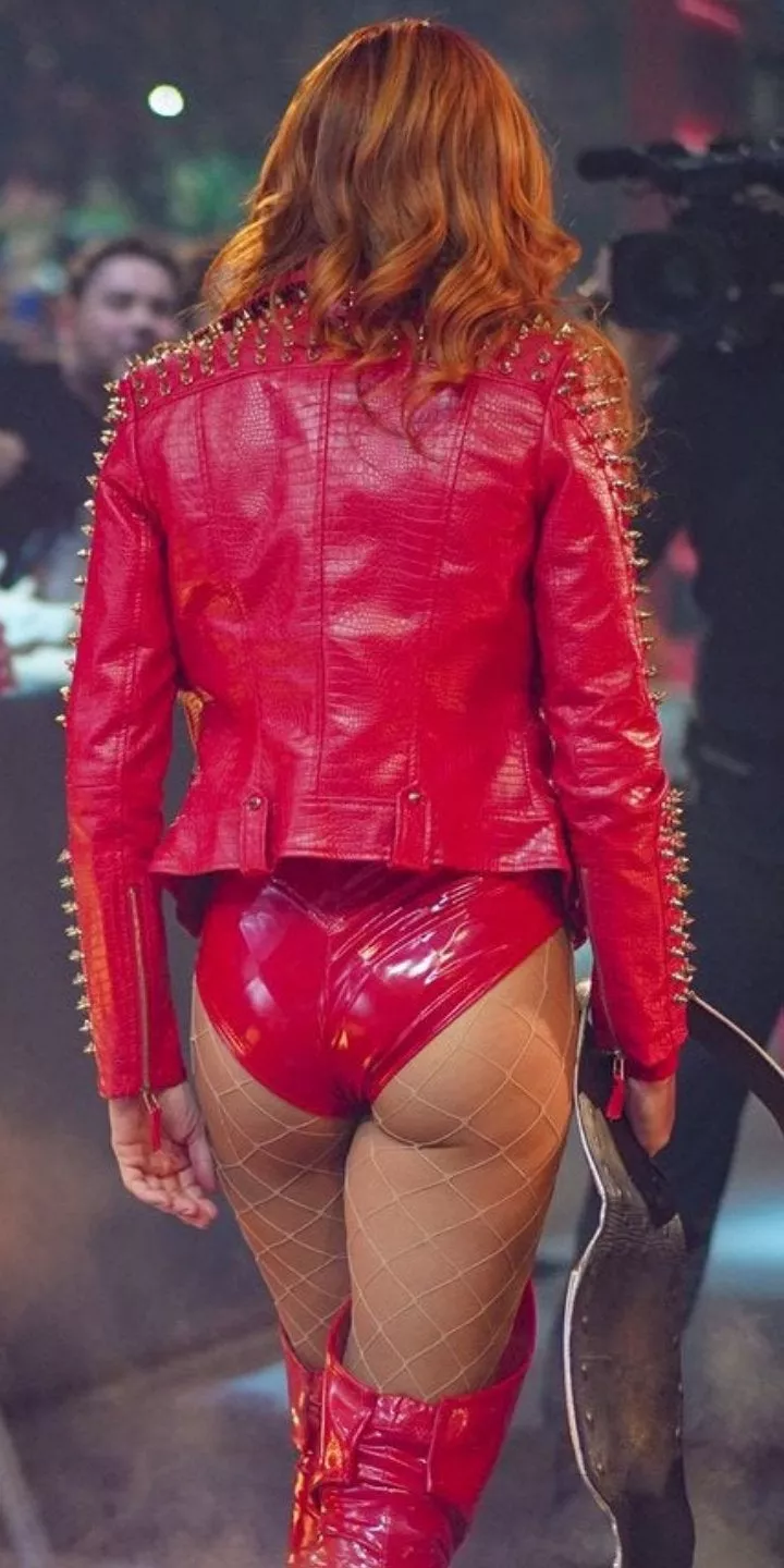 Becky lynch ass Becky lynch ass