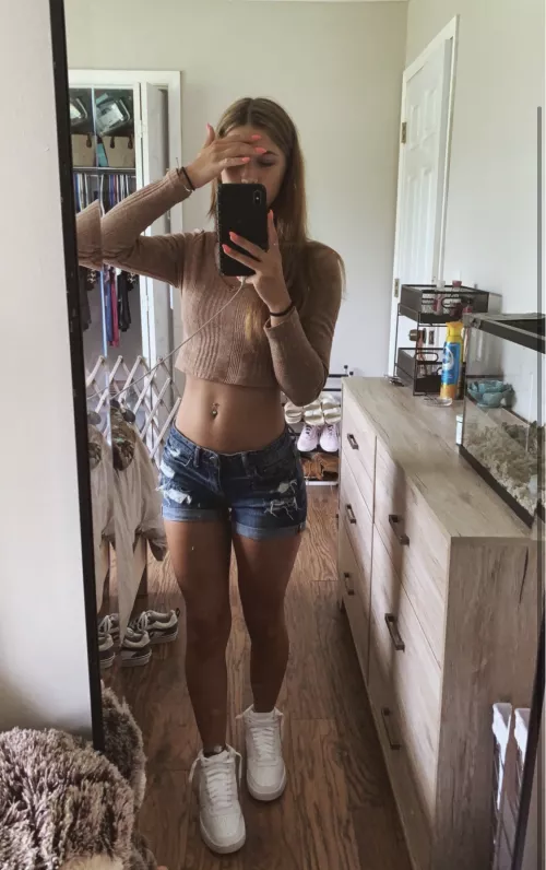 Bedroom selfie