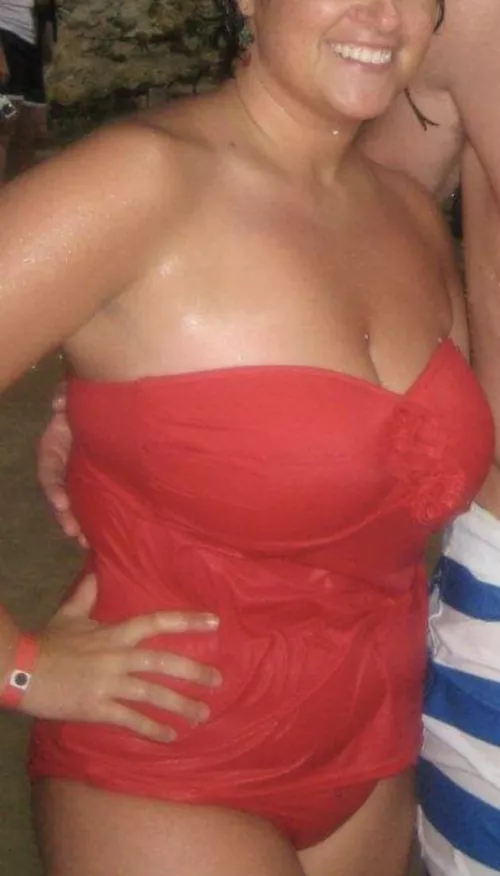 Been a week since I fucked her. Would you?