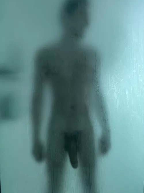 been a while since i’ve posted, can you make this twink feel welcomed back 🥰