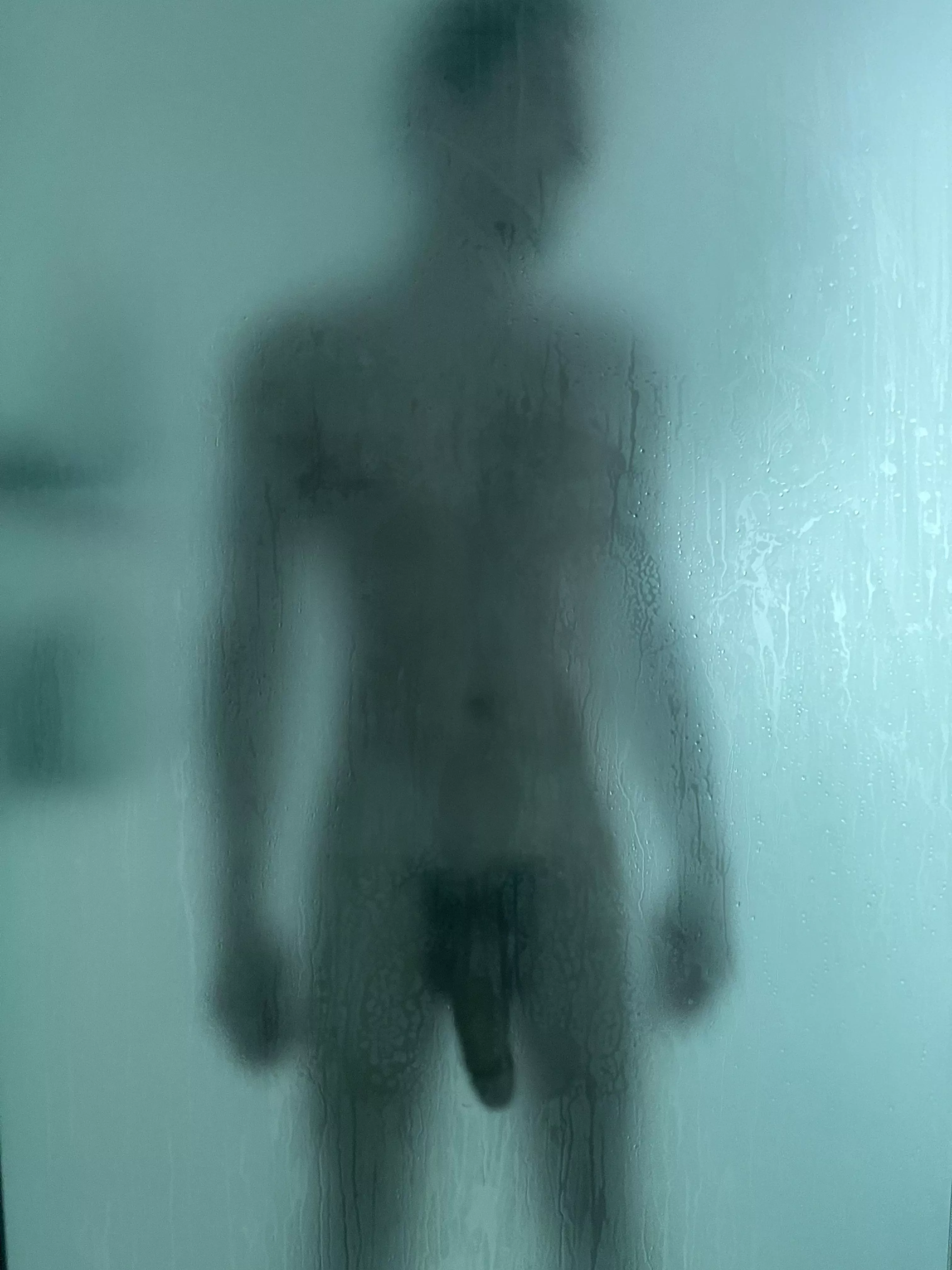 been a while since i’ve posted, can you make this twink feel welcomed back 🥰