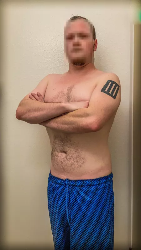 Been hitting the gym, working on my body. My arms have never looked so good, much progress needed though. Been hitting the gym, working on my body. My arms have never looked so good, much progress needed though.