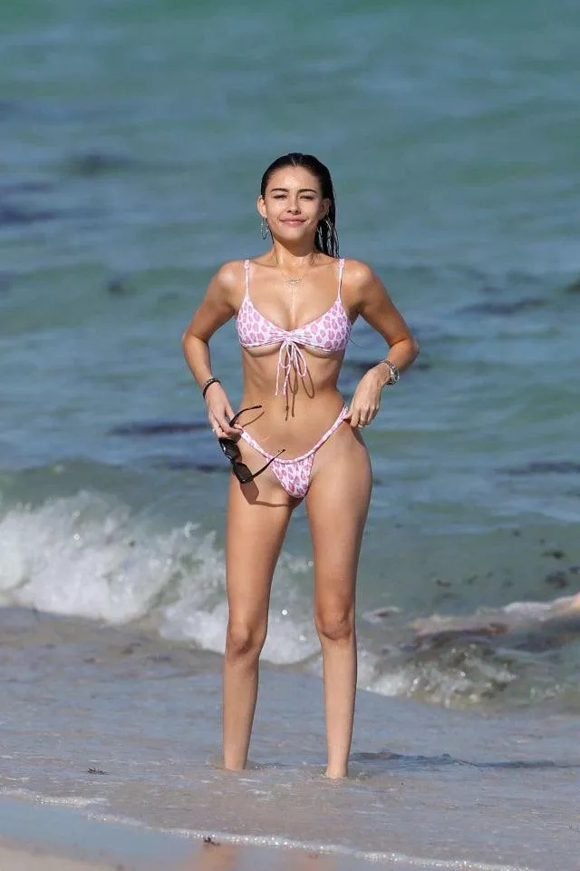 Been waiting weeks to jerk and Madison Beer is gonna get every last drop Been waiting weeks to jerk and Madison Beer is gonna get every last drop