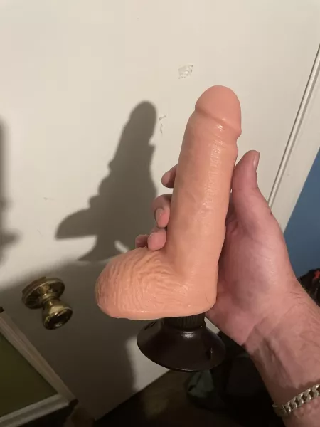 Been wearing my ass out with this since discovering this thread. Considering riding it in front of the mirror and posting. Convince me to do so, or tell me what youβd do to me if I didnβt.