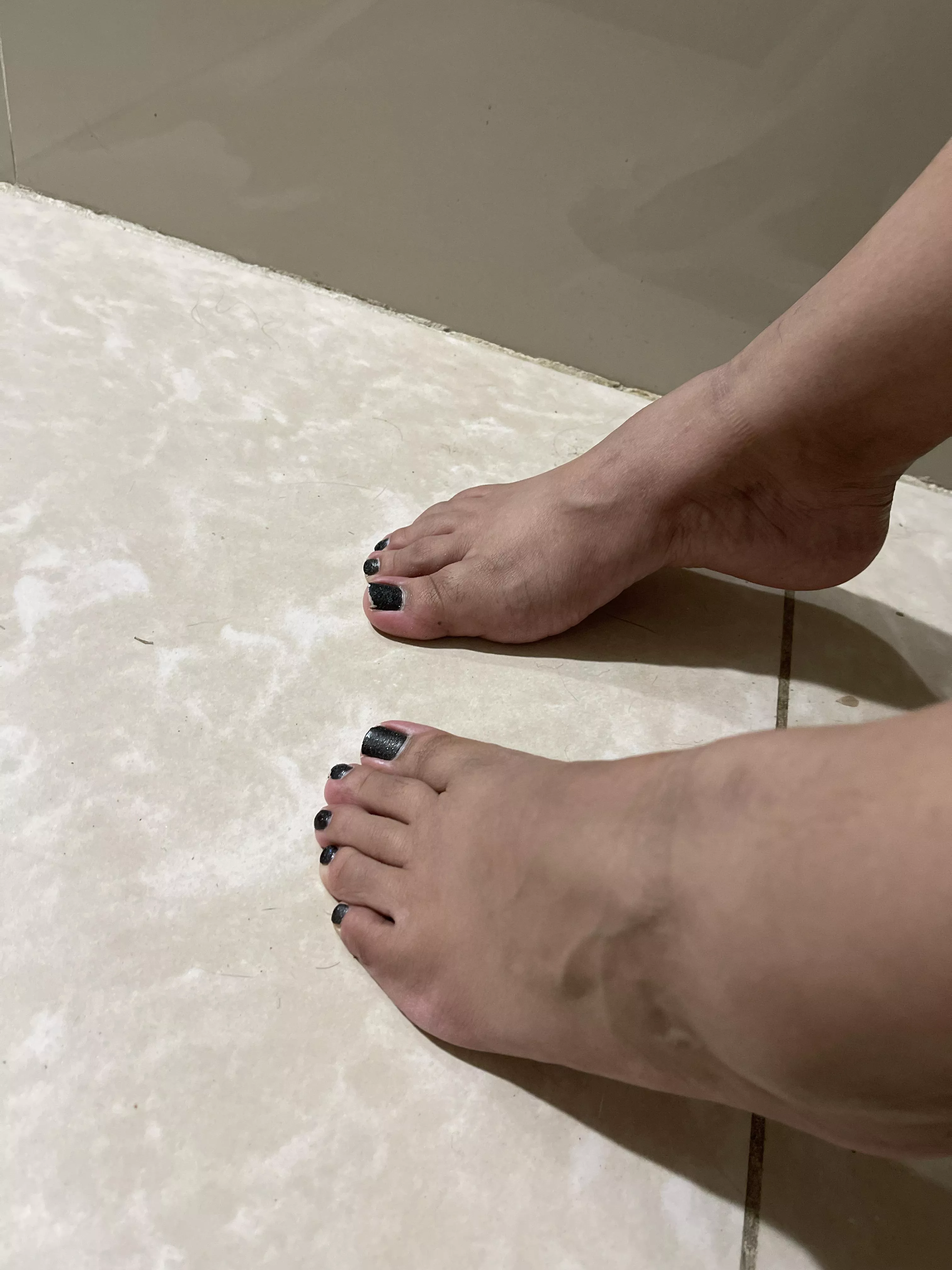 Been working all day need a foot massage please Been working all day need a foot massage please