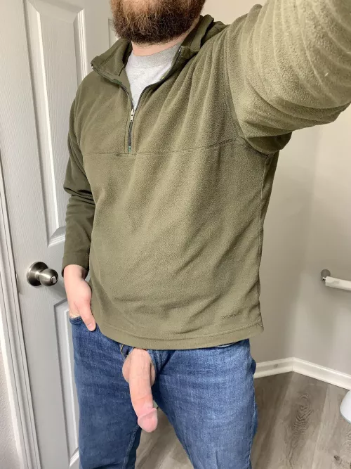 Before work selfie. [35]