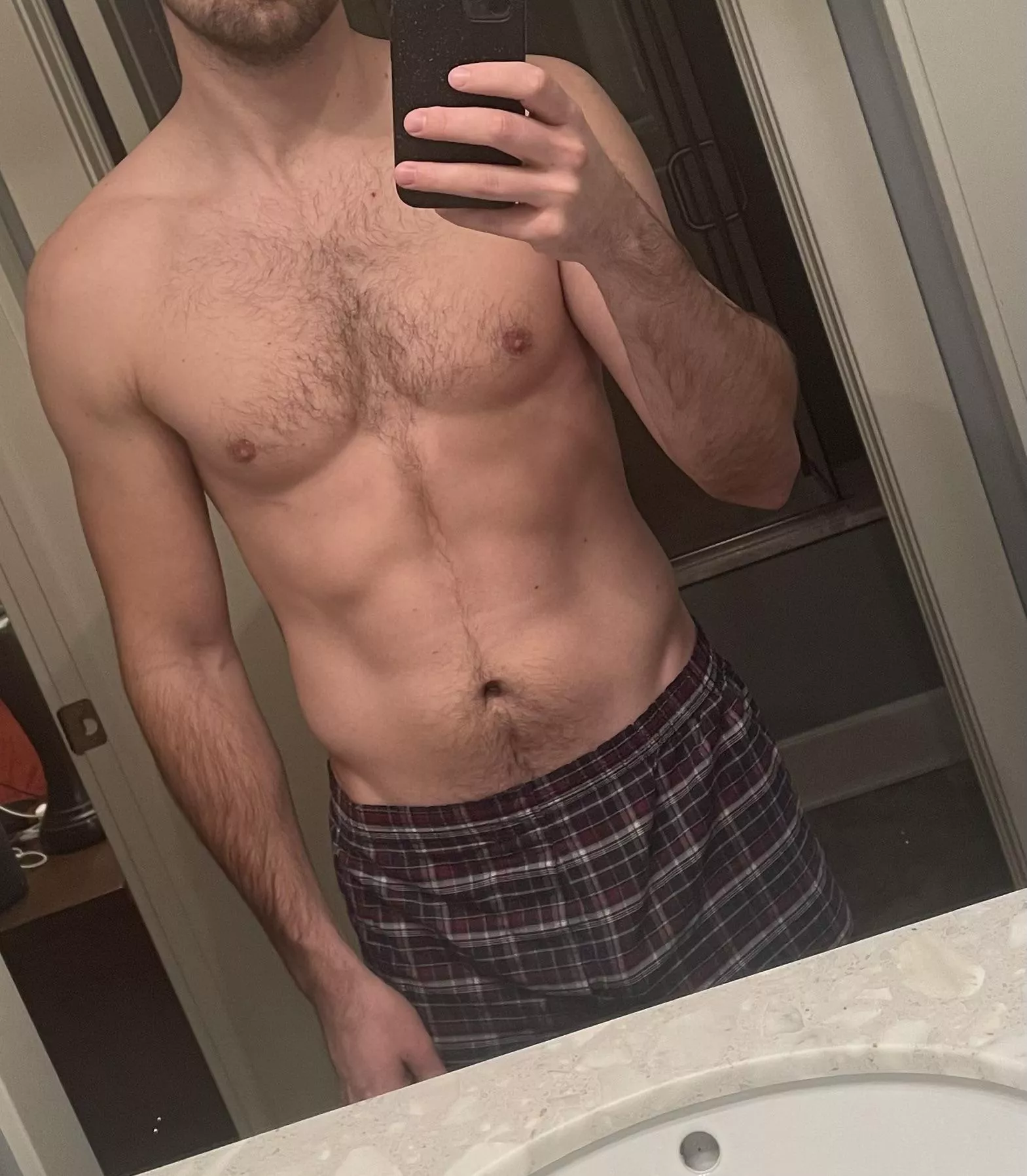 Being home for the holidays means pulling out boxers from college to sleep in 😛