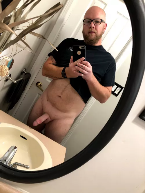 Bending someone over this counter sounds good to me. [M38]