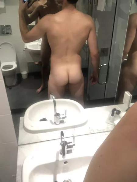 Best comment gets a DM 😛 24 Best comment gets a DM 😛 24