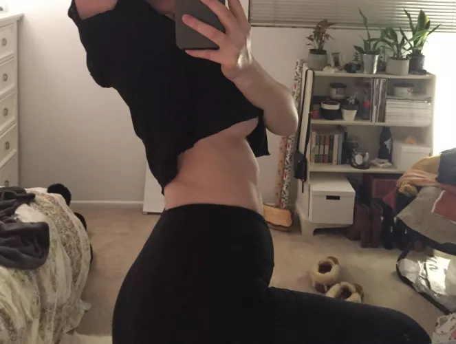 best of both worlds: underboob and yoga pants π