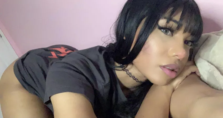 big booty barbie 🤍