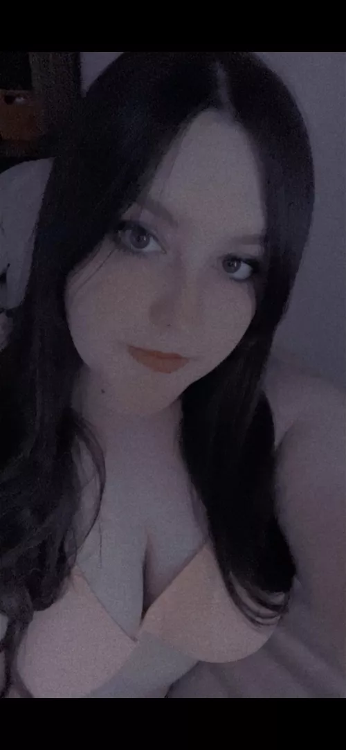 Big brown eyes the ones you can't deeenyy ☺️