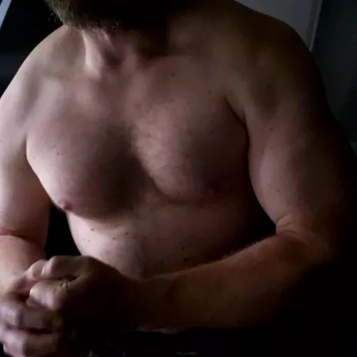 Big chest dad (45) Big chest dad (45)