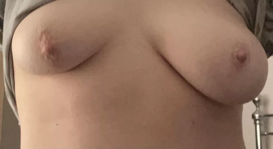 Big difference, they suck - 31f, 165lb, 5’2 mamma