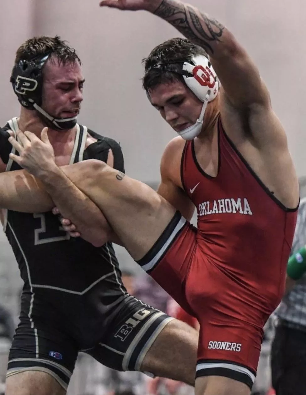 “Big” vs “Sooners” … “Big” vs “Sooners” …