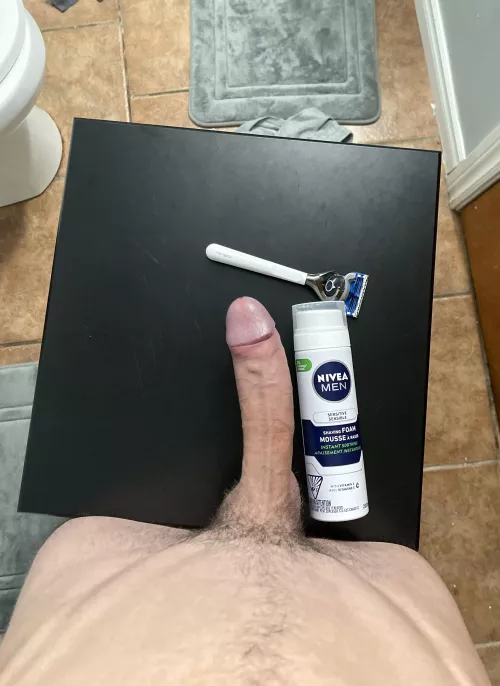 Bigger than the shaving creamπͺπ