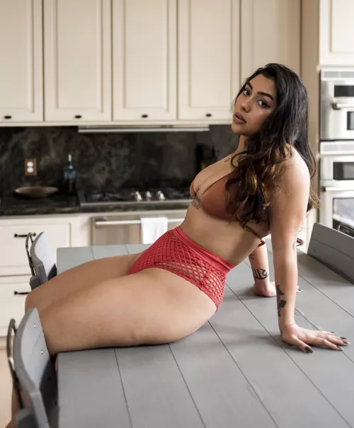 Bikini love