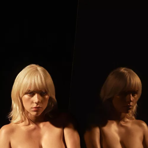 Billie Eilish topless Billie Eilish topless