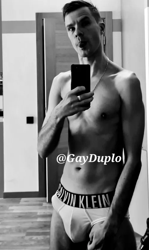 Black and white is sexy 🌈