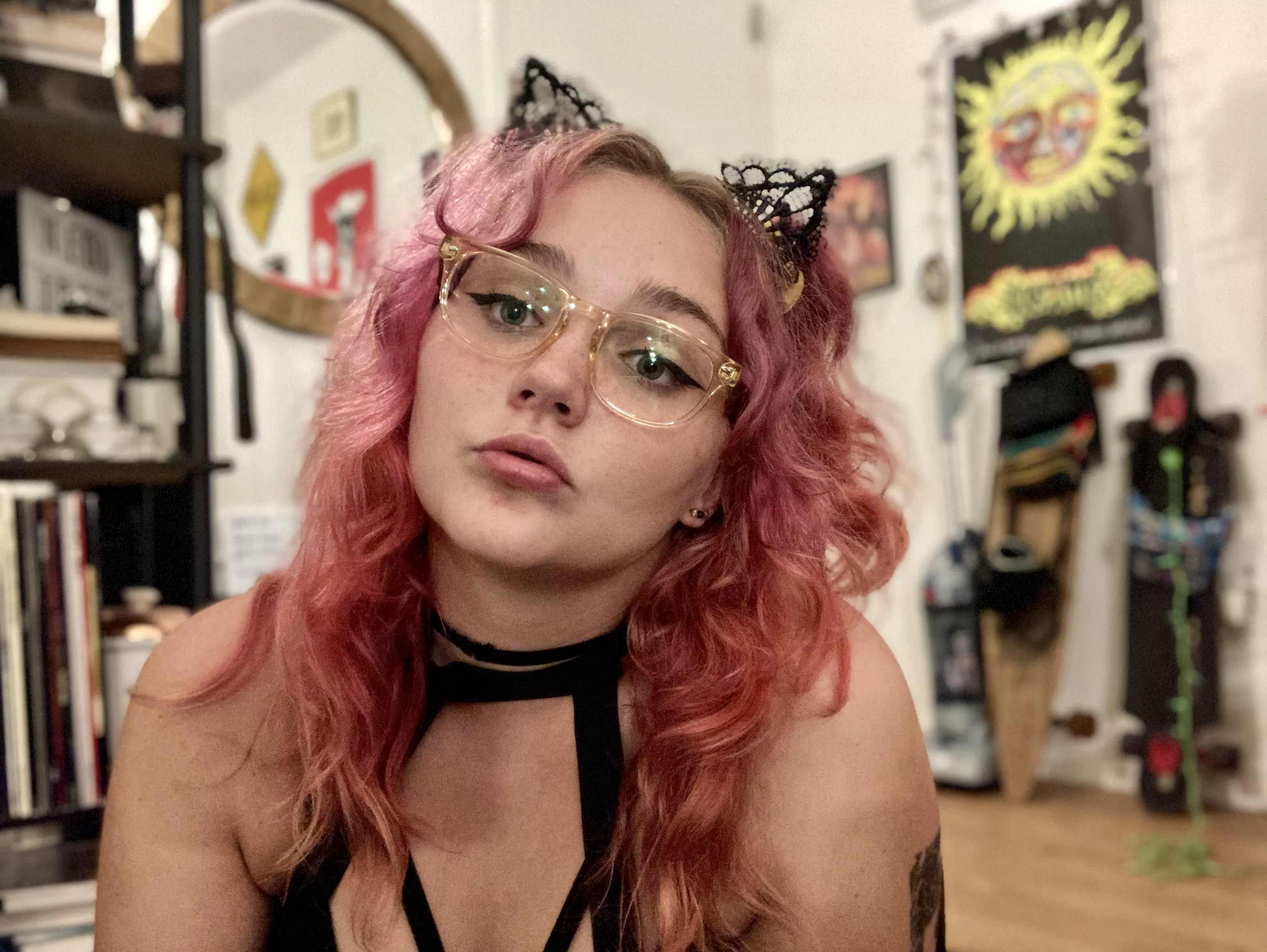 black cat 🥺 black cat 🥺