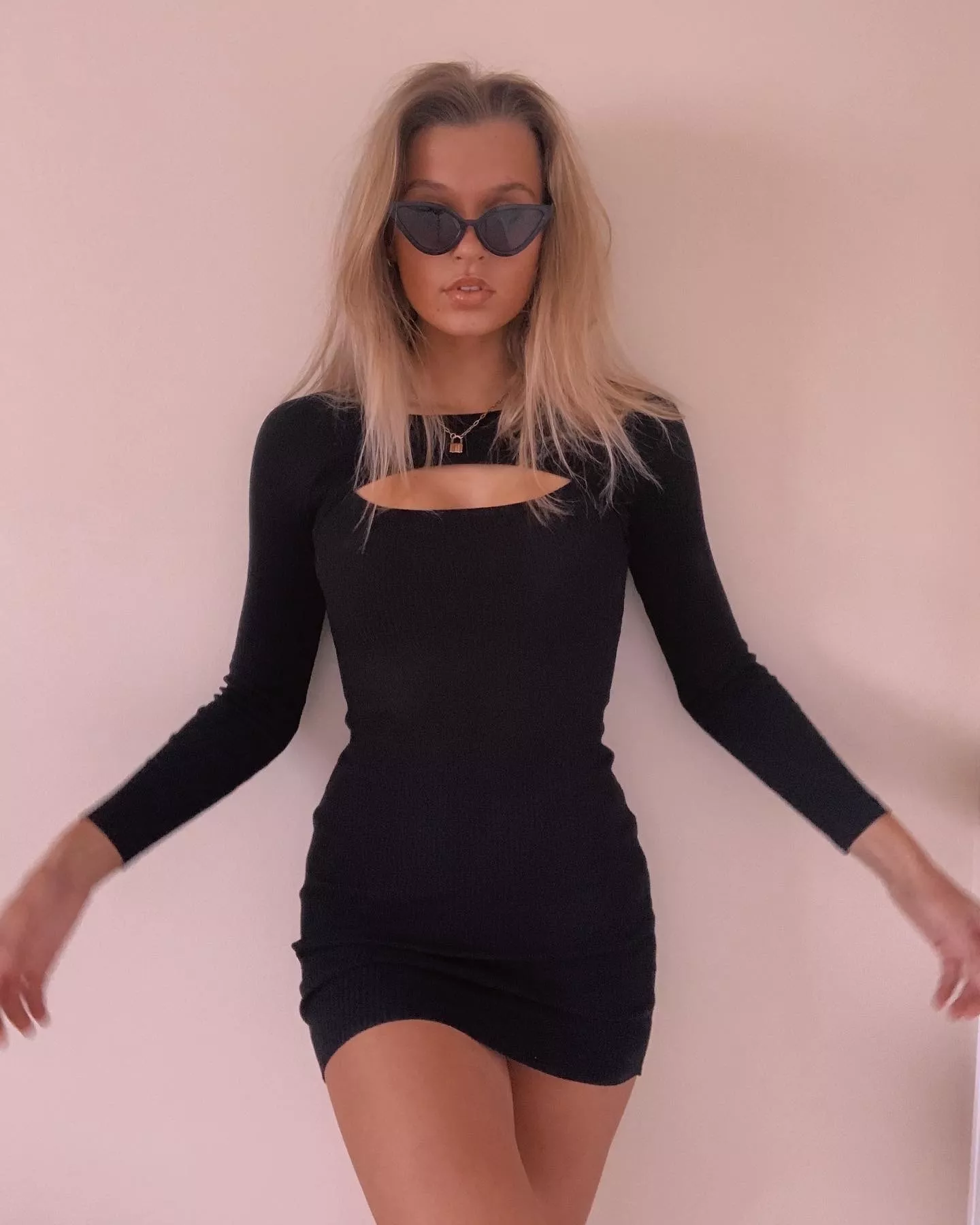 Black dress dynamite Black dress dynamite