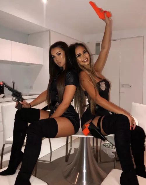 Black or Orange Black or Orange