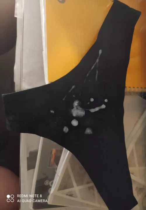 Black panties 👀