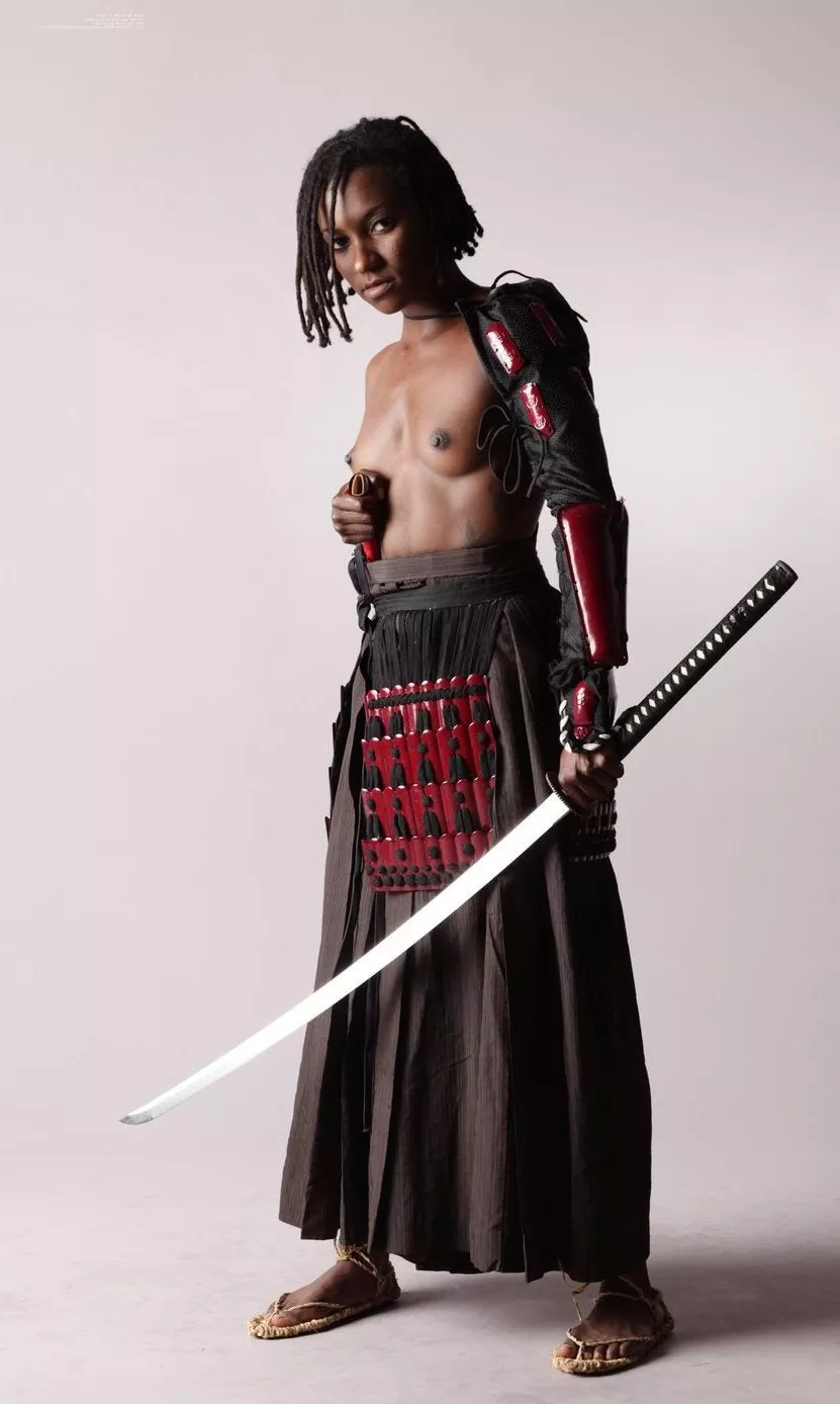 Black samkari (r/WarriorWomen/) Black samkari (r/WarriorWomen/)