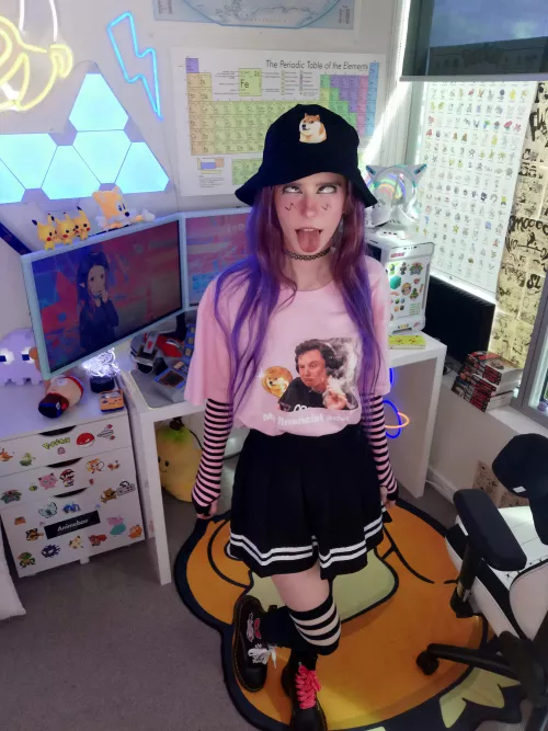 black thigh highs BONK! πΆπΈ