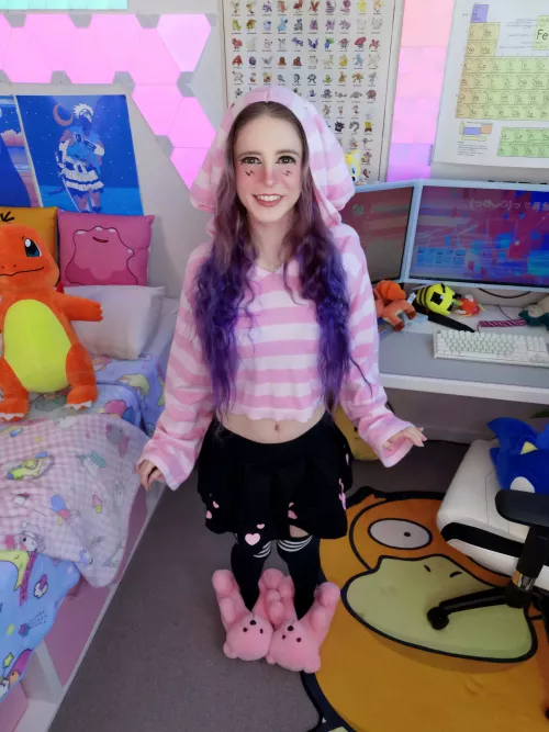 black thigh highs on a cute bunny girl 🐰💖