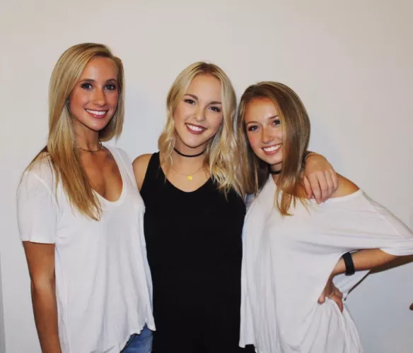 Black & White Black & White