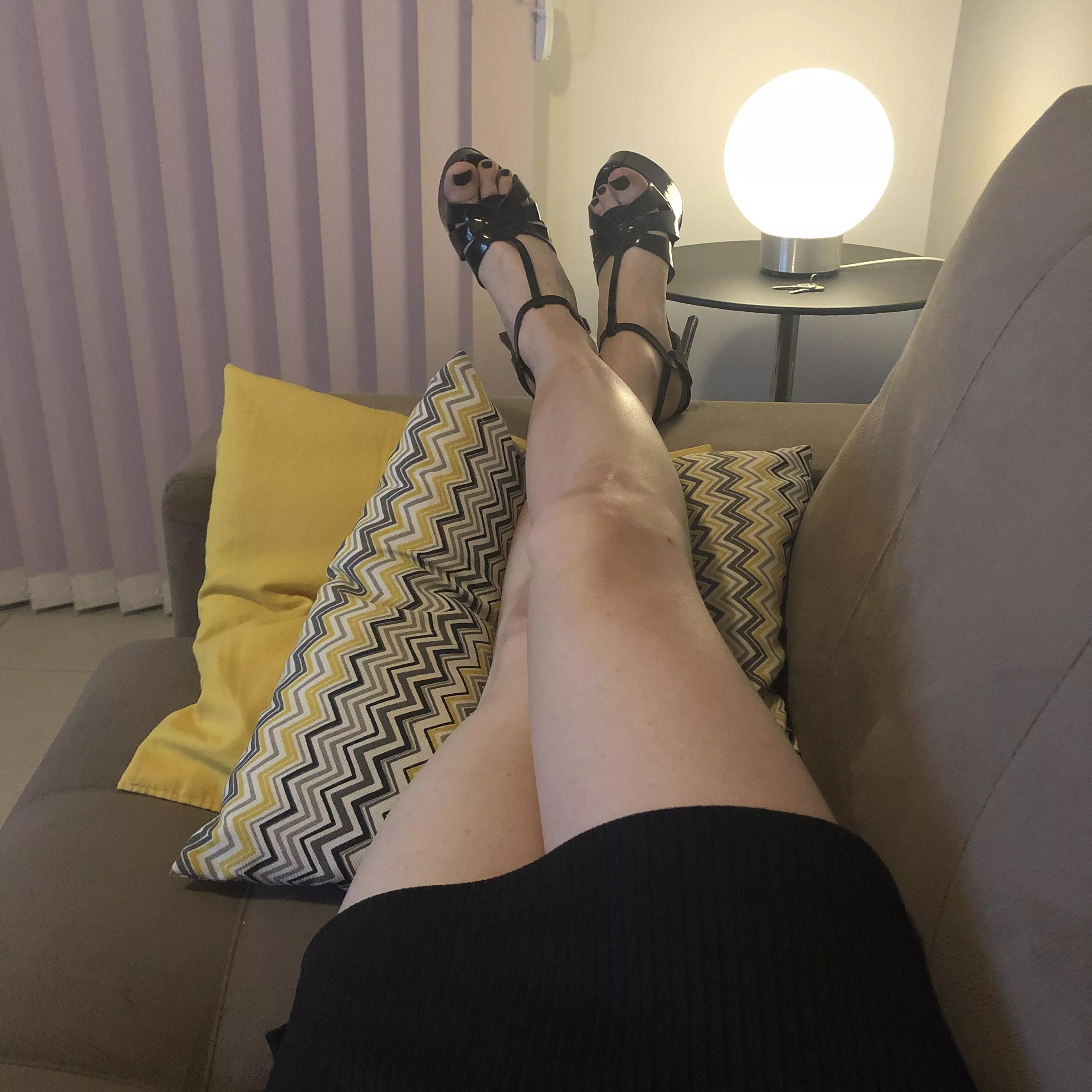 Black*(Dress+Heels+Nails) = 🖤 Black*(Dress+Heels+Nails) = 🖤