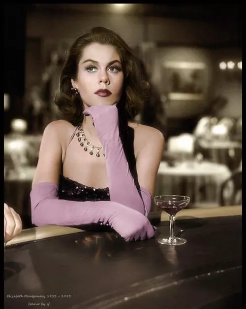 Blast from the past. Elizabeth Montgomery.