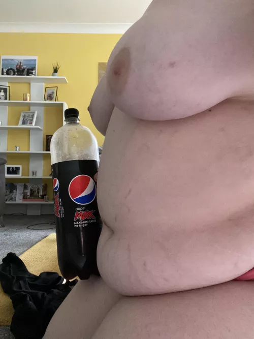 Bloat me please. Bloat me please.
