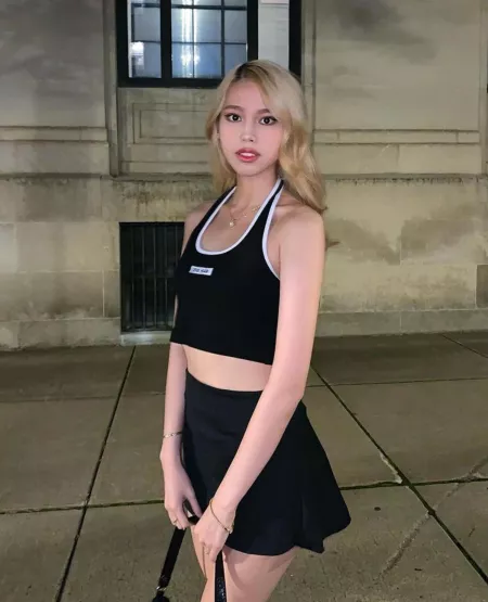 Blonde Blonde