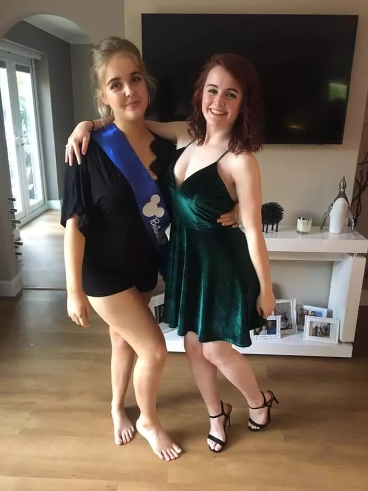 Blonde or Red? [2]