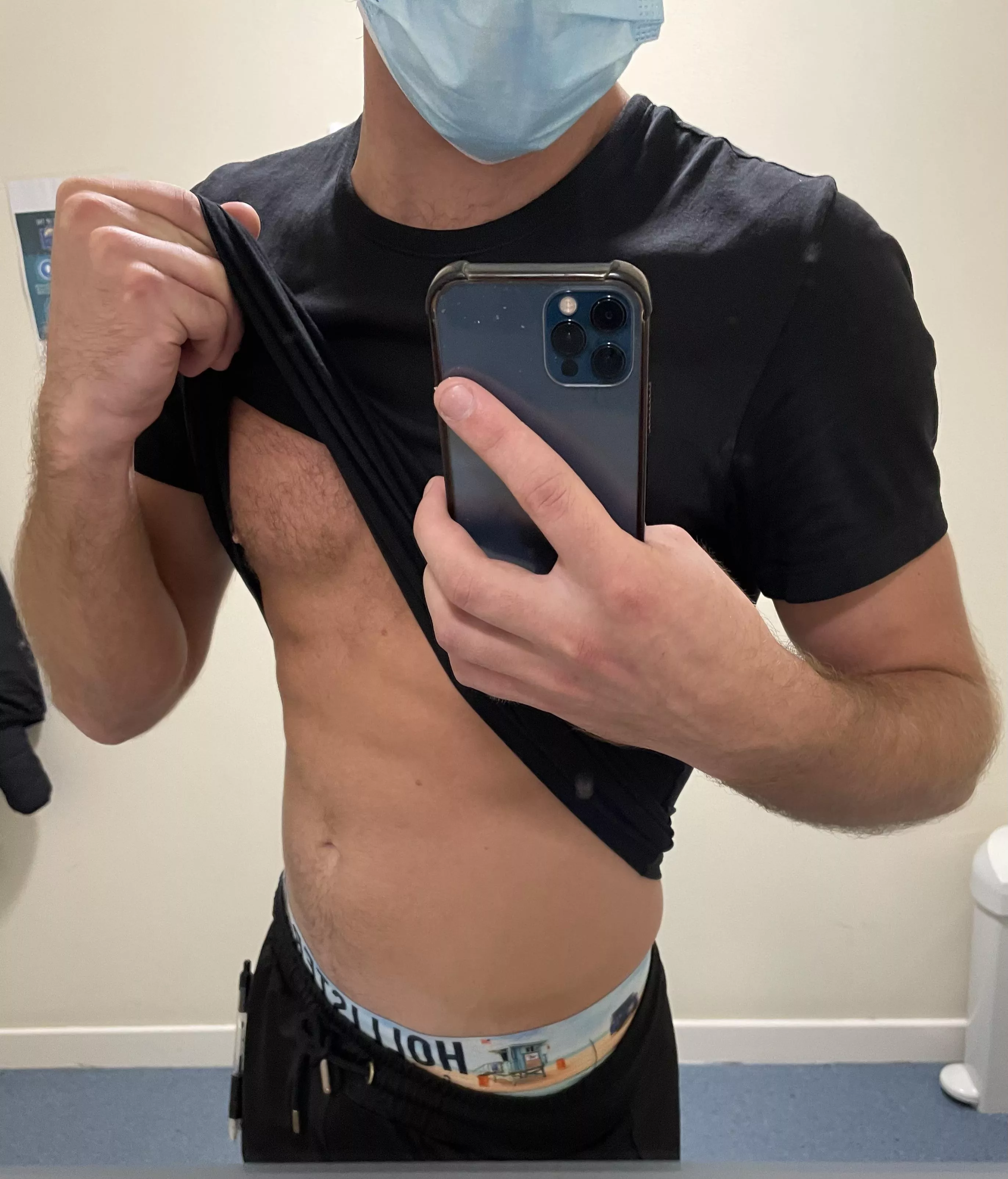 Body is coming along nicely 💪🏻😈 Body is coming along nicely 💪🏻😈