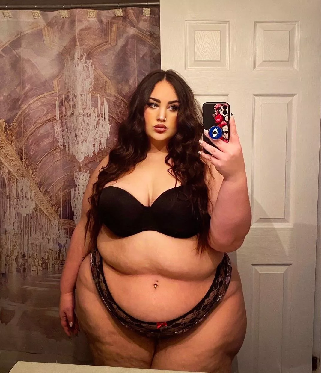 Body-ody-ody-ody-ody-ody✨ Body-ody-ody-ody-ody-ody✨