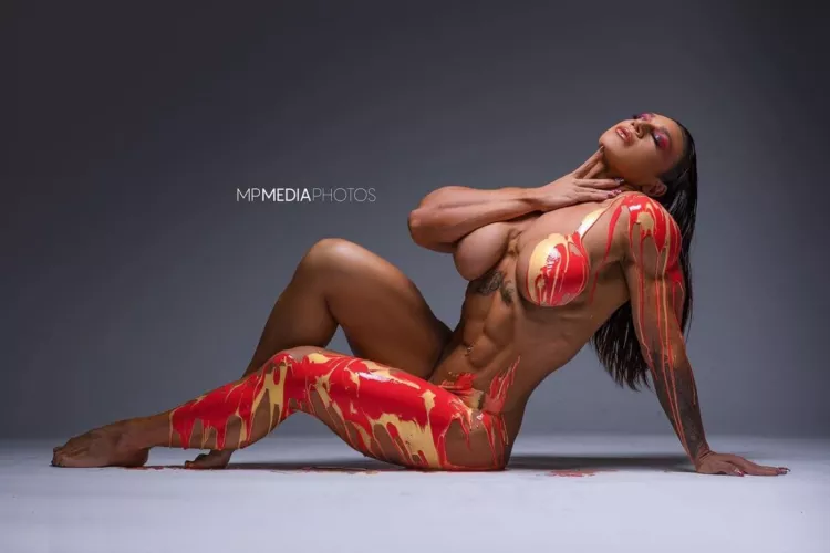 Bolted ontop of hard muscle π₯°πͺ