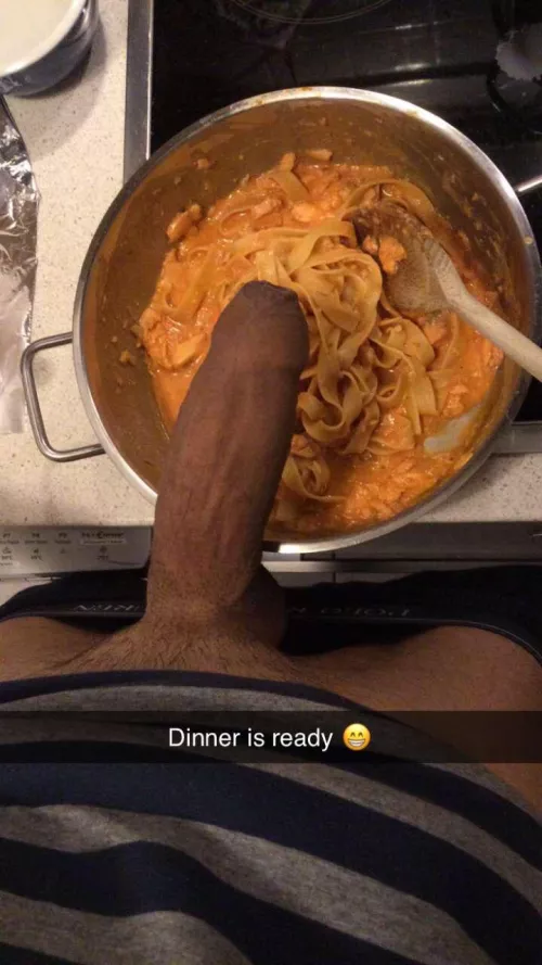Bon appetite! 🍽