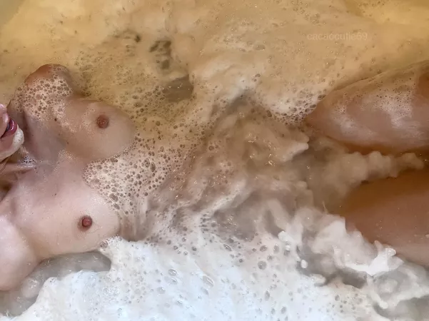 Boob Lagoon 🐡 Boob Lagoon 🐡