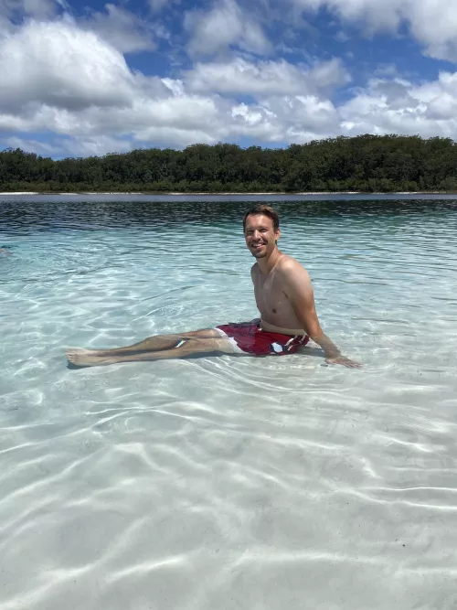 Boorangoora (Lake McKenzie) Boorangoora (Lake McKenzie)