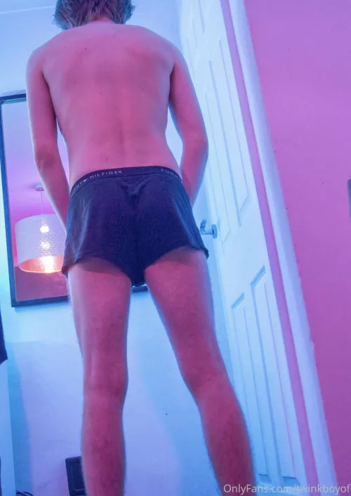 Booty too fat for my boxers š³š„ŗ