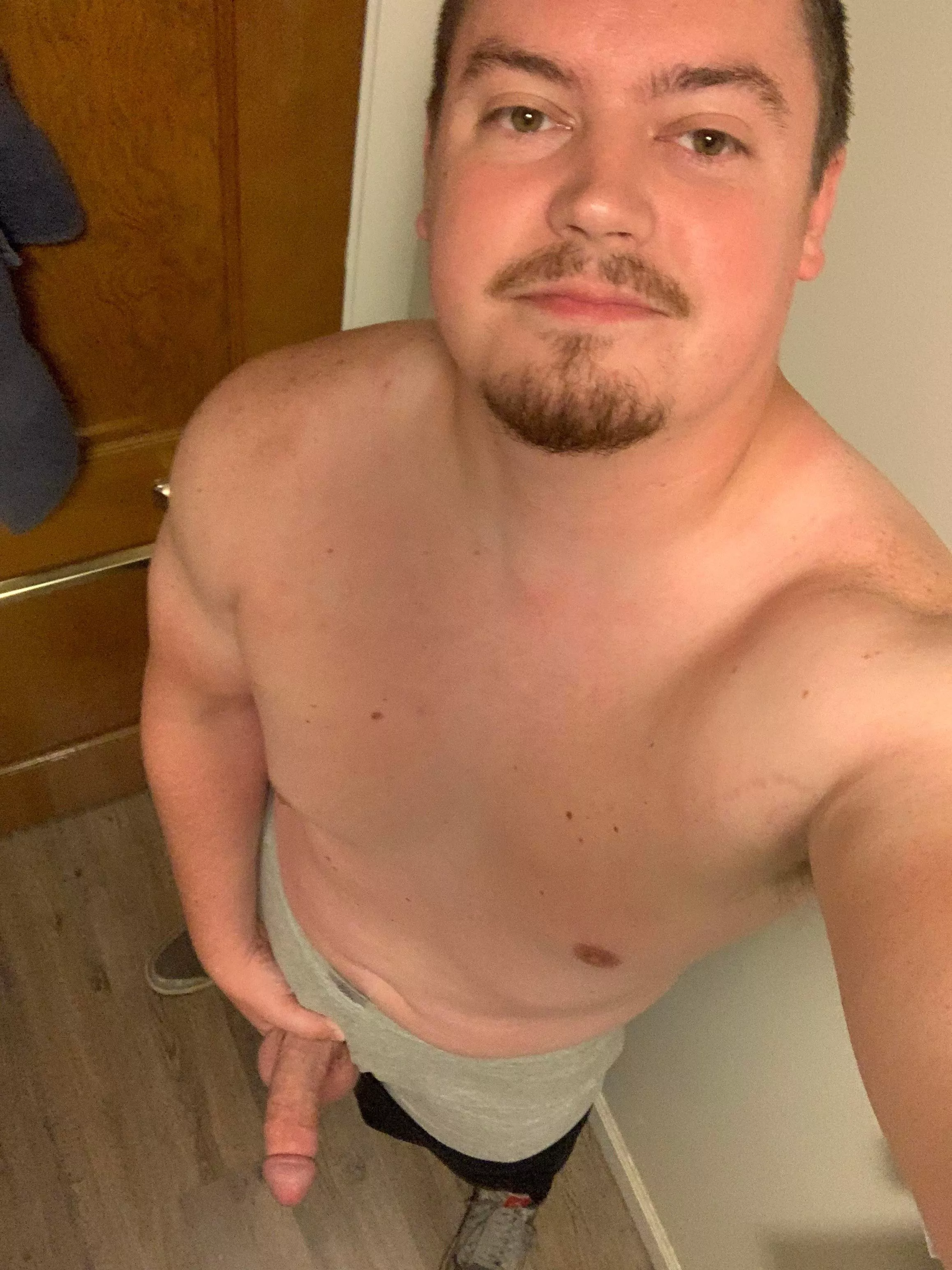 Bored and horny. Anyone want to talk? Come on, don’t be shy ;)