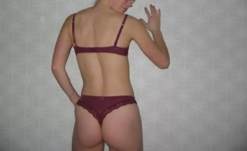 Boss told me to work late on Christmas eve, he went to my house and fucked my wife while I stayed at the office.